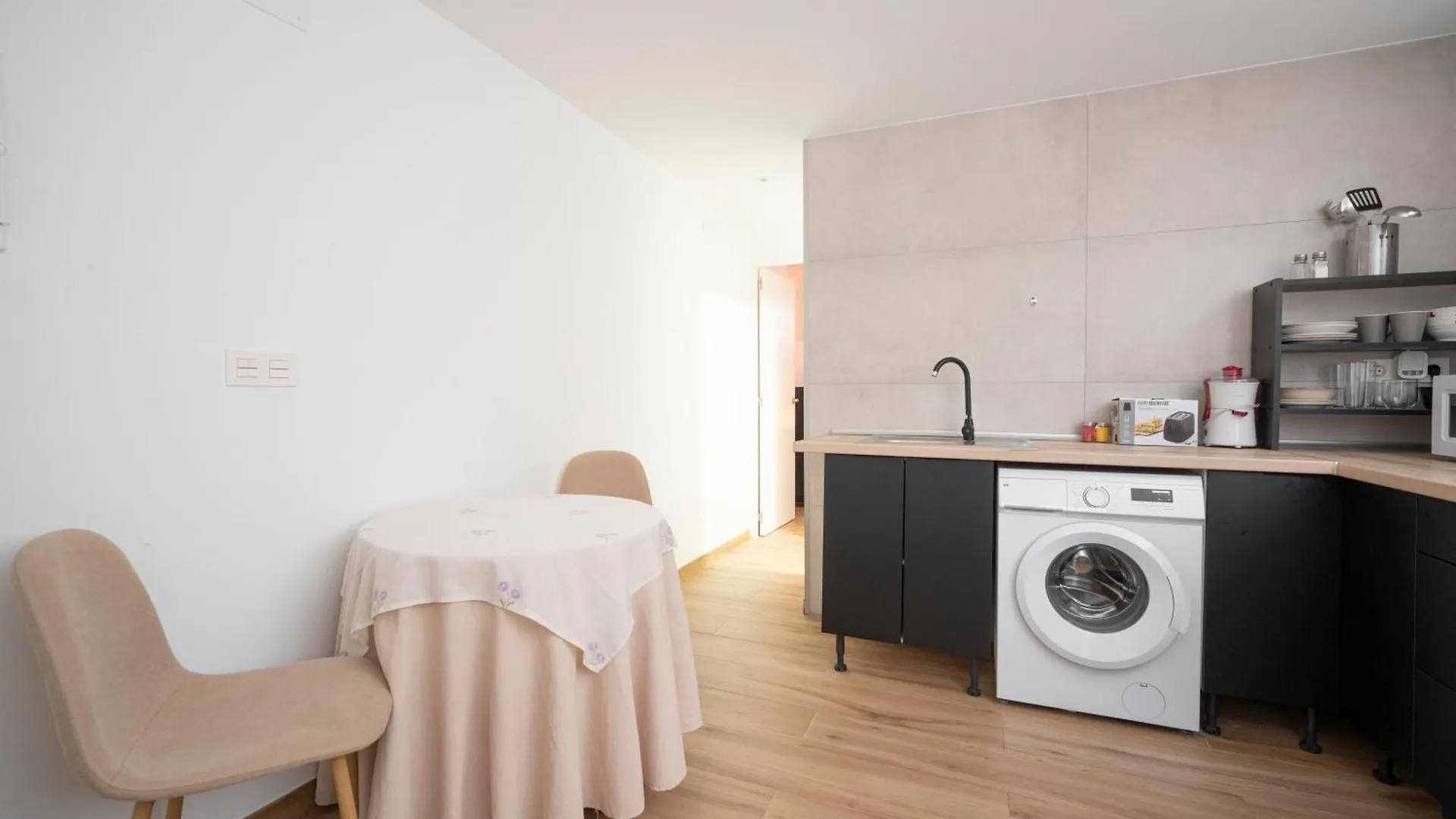 Alquibla Relax Y Armonia Con Piscina Junto A Restaurantes Y Supermercados Granada